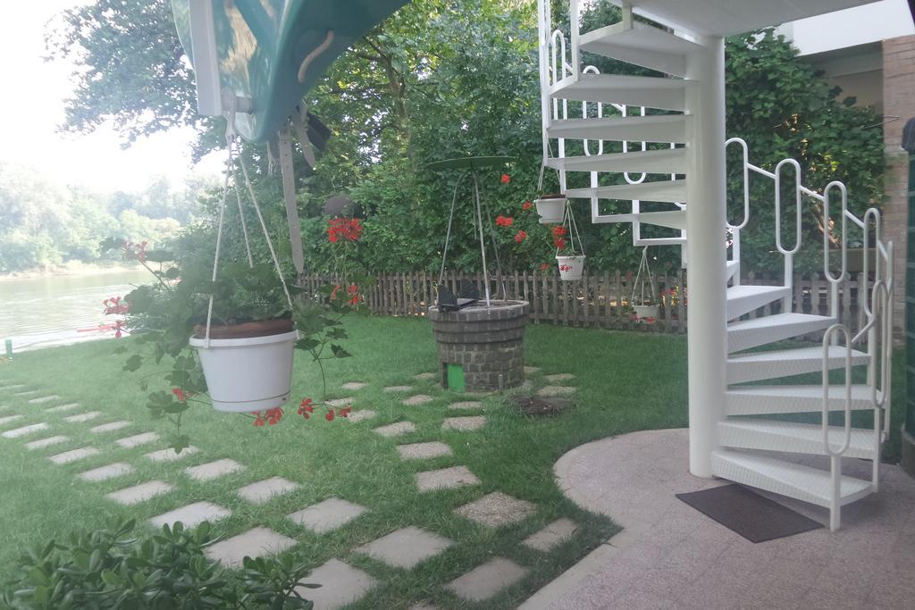 Tiszavirág Nyaralóház Szeged Exterior foto