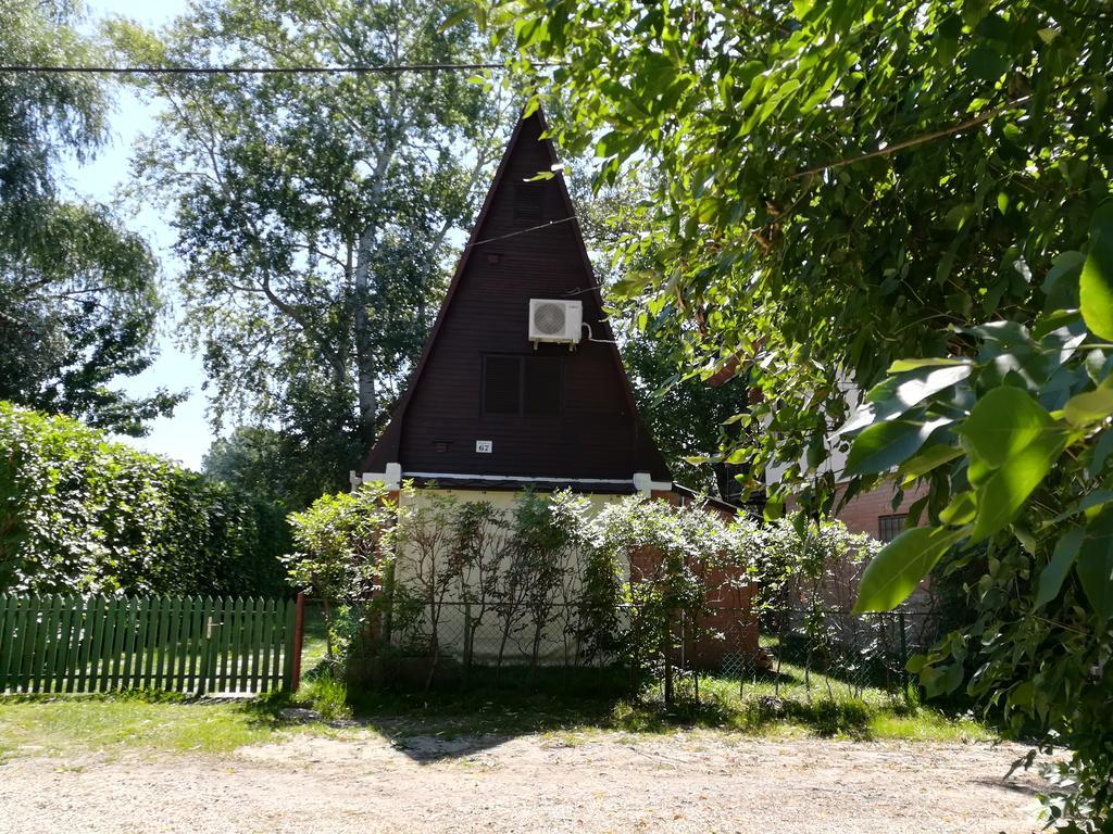 Tiszavirág Nyaralóház Szeged Exterior foto